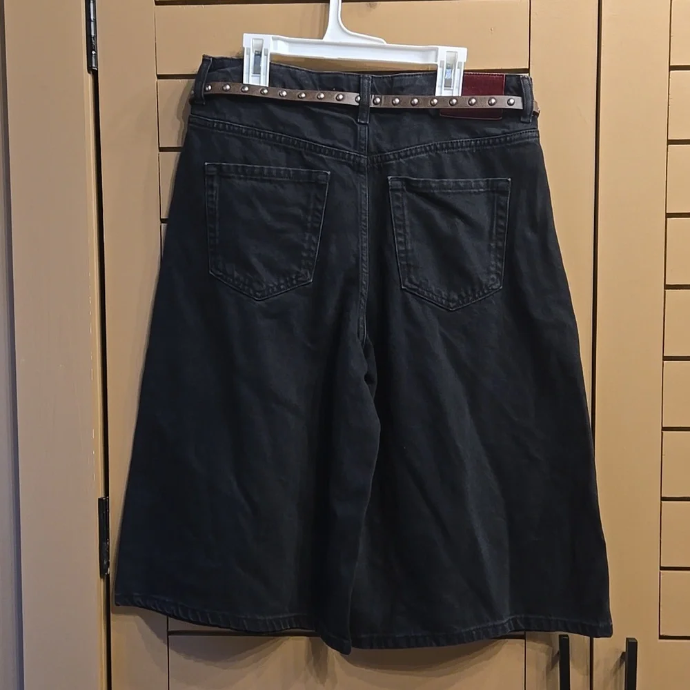 Zara Black Denim Bermunda Short With Brown Belt Size 4 - Picture 5 of 7